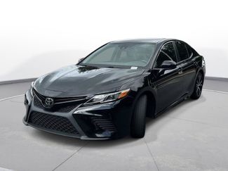 Used 2019 Toyota Camry SE FWD video 2
