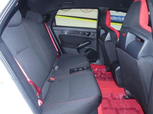 Used 2025 Honda Civic Type R image 25