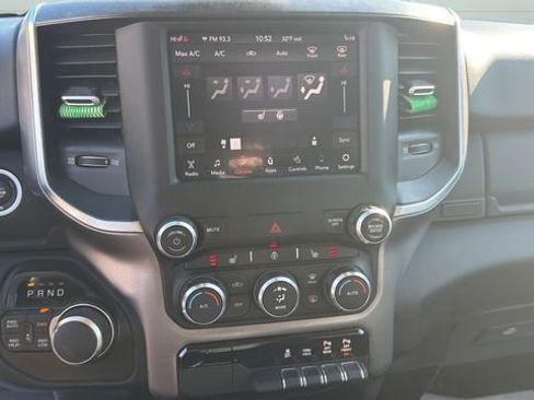 Used 2019 RAM 1500 Big Horn image 12