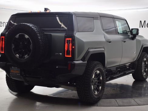 Used 2024 GMC Hummer EV 3X w/ Extreme Off-Road Package image 7