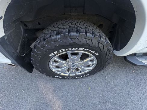 Used 2019 Ford Ranger Lariat w/ Equipment Group 501A Mid AWD/4WD image 9
