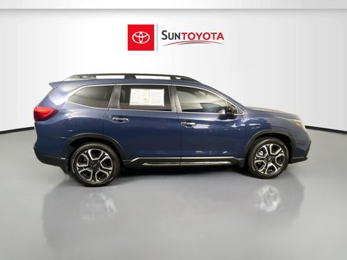 Used 2024 Subaru Ascent Touring w/ Popular Package #2 AWD/4WD image 2