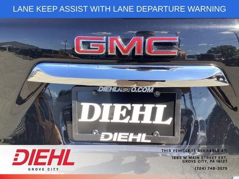 Used 2024 GMC Terrain SLT AWD/4WD image 13