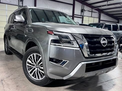 Used 2022 Nissan Armada SL RWD image 1