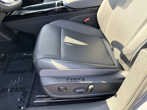 Certified 2023 Volkswagen ID.4 Pro S RWD image 15