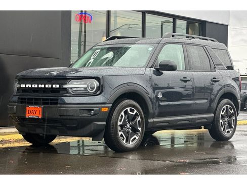 Used 2022 Ford Bronco Sport Outer Banks w/ Tech Package image 10