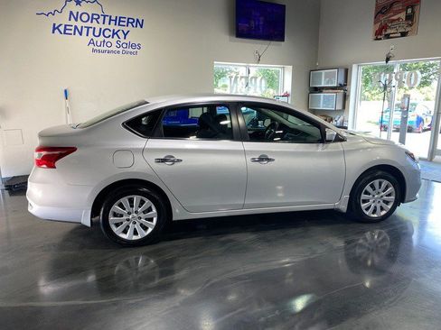 Used 2017 Nissan Sentra S FWD image 2