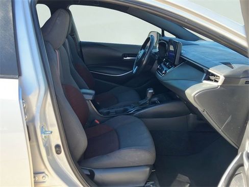 Used 2024 Toyota Corolla SE image 12