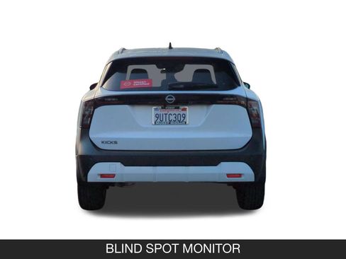 Certified 2026 Nissan Kicks SV image 9