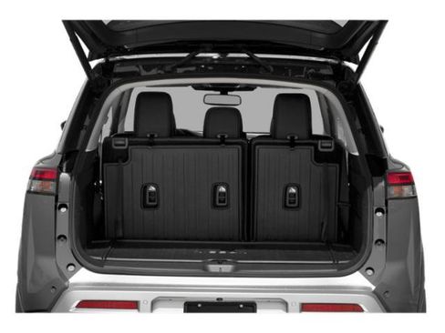 Used 2022 Nissan Pathfinder Platinum w/ Cargo Package AWD/4WD image 24