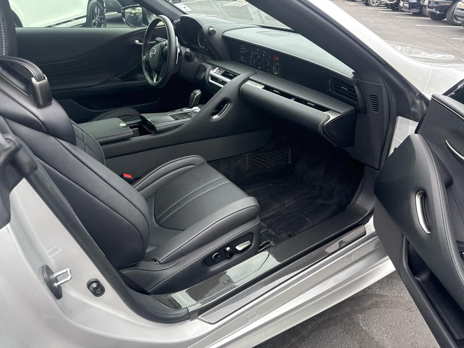 Used 2021 Lexus LC 500 Convertible w/ Touring Package RWD image 7
