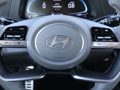 Used 2025 Hyundai Elantra Sport w/ Cargo Package FWD image 30