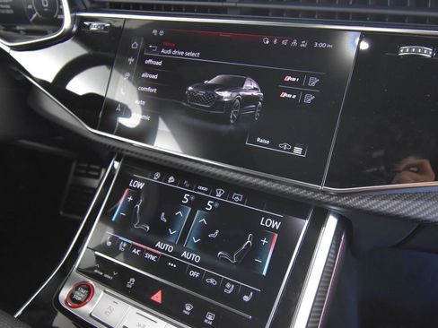 New 2025 Audi RS Q8 performance AWD/4WD image 18