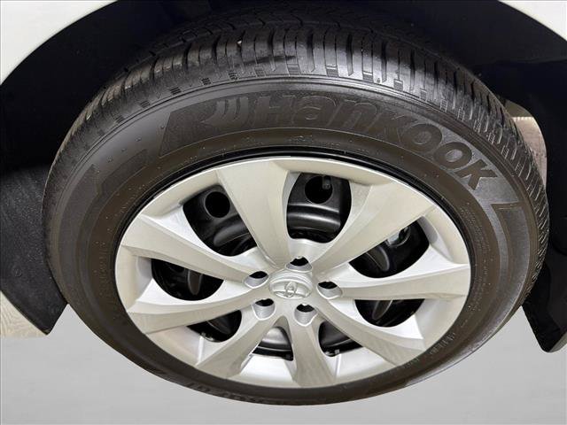 Used 2025 Toyota Corolla LE FWD image 19