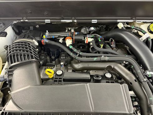 Used 2025 Ford Maverick XLT w/ Equipment Group 302A image 31