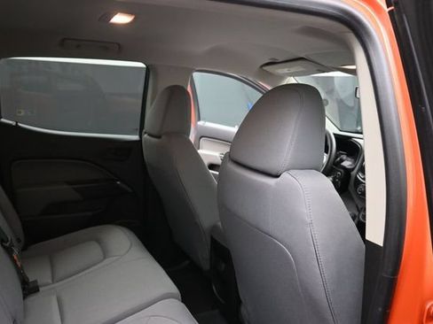 Used 2019 Chevrolet Colorado W/T w/ WT Convenience Package AWD/4WD image 38