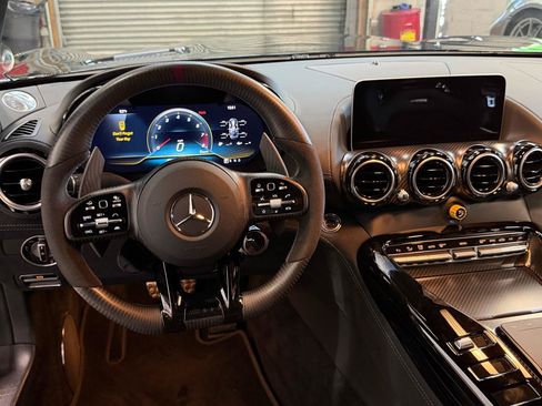 Used 2020 Mercedes-Benz AMG GT R image 26