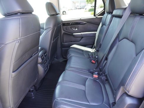 Used 2023 Honda Pilot EX-L image 14