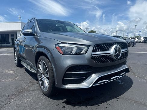 Used 2020 Mercedes-Benz GLE 350 4MATIC image 2