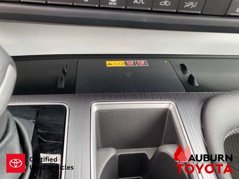 Certified 2025 Toyota Sienna XLE AWD/4WD image 46