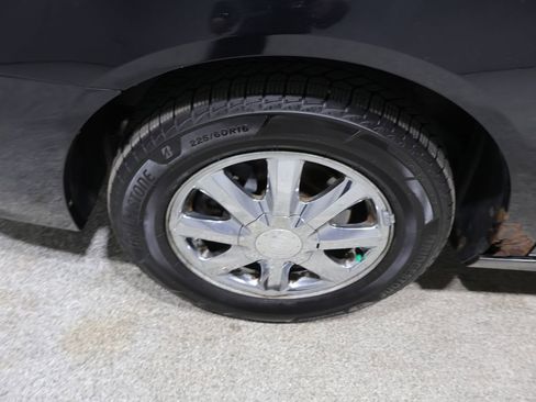 Used 2006 Buick LaCrosse CXL w/ Driver Confidence Package FWD image 9