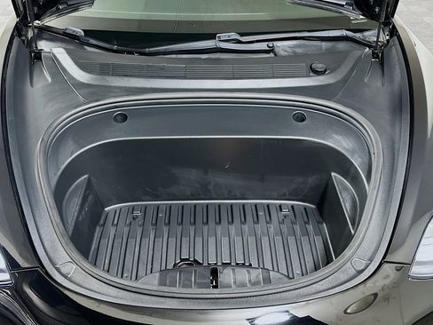 Used 2021 Tesla Model 3 Long Range image 35