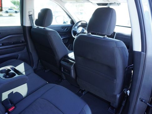 Certified 2025 Nissan Pathfinder SV AWD/4WD image 11