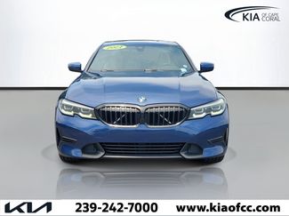 Used 2021 BMW 330i Sedan w/ Convenience Package RWD video 2