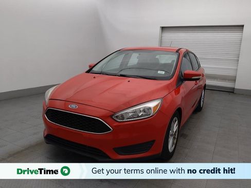 Used 2016 Ford Focus SE FWD image 1