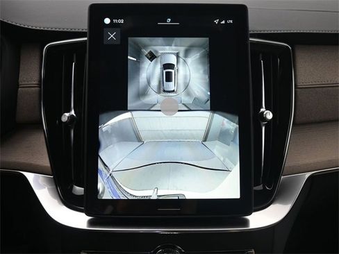 New 2026 Volvo XC90 B6 Ultra w/ Lounge Package image 22