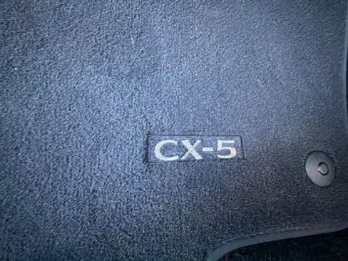 Used 2025 MAZDA CX-5 AWD 2.5 S w/ Preferred Package image 29
