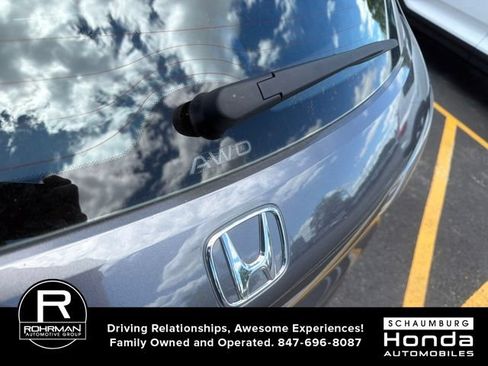 Used 2025 Honda HR-V LX image 8