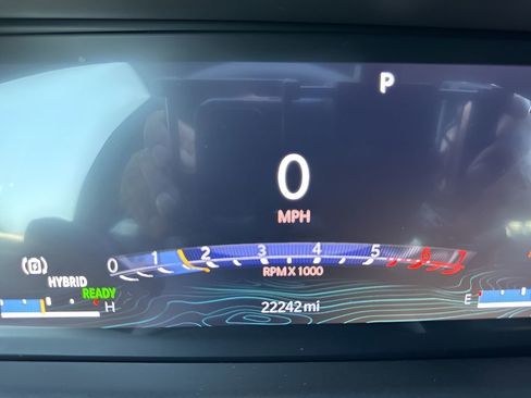 Used 2023 Jeep Grand Cherokee Trailhawk image 27