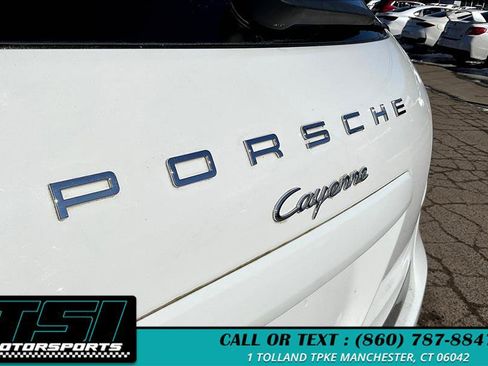 Used 2014 Porsche Cayenne Platinum Edition image 8