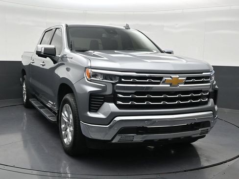Used 2024 Chevrolet Silverado 1500 LTZ RWD image 8