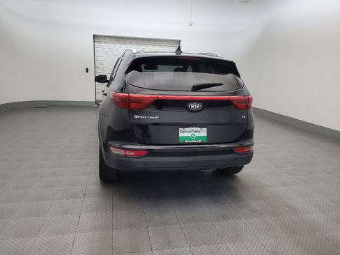 Used 2017 Kia Sportage EX w/ EX Premium Package FWD image 6