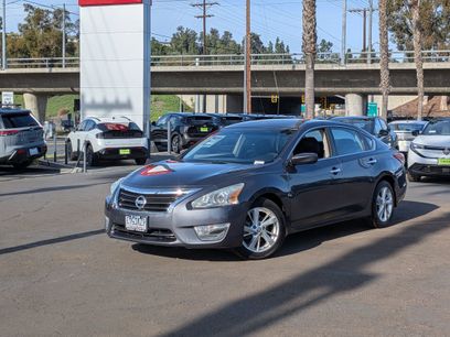 Used 2013 Nissan Altima 2.5 SV
