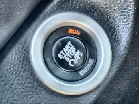 Used 2016 RAM 1500 Limited AWD/4WD image 28