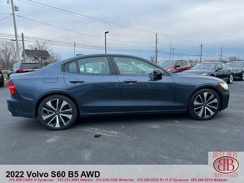 Used 2022 Volvo S60 B5 Momentum w/ Premium Package image 2
