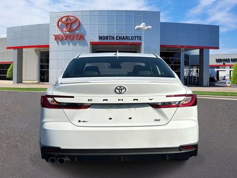 Used 2026 Toyota Camry SE FWD image 6