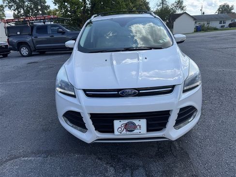 Used 2016 Ford Escape Titanium w/ Equipment Group 301A AWD/4WD image 3