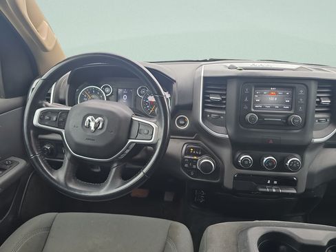 Used 2020 RAM 1500 Big Horn AWD/4WD image 23