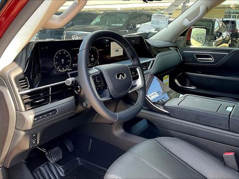 New 2025 INFINITI QX80 Sensory w/ Exterior Package image 21