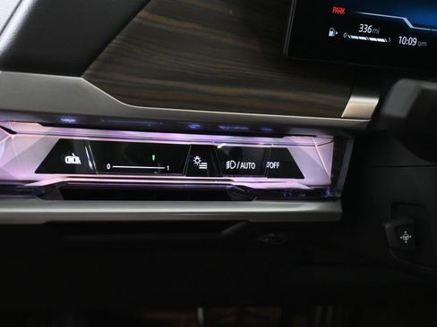 New 2026 BMW 760i xDrive w/ Executive Package AWD/4WD image 25