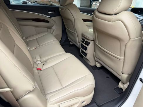 Used 2017 Acura MDX SH-AWD image 27