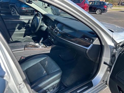 Used 2013 BMW 528i xDrive Sedan AWD/4WD image 8