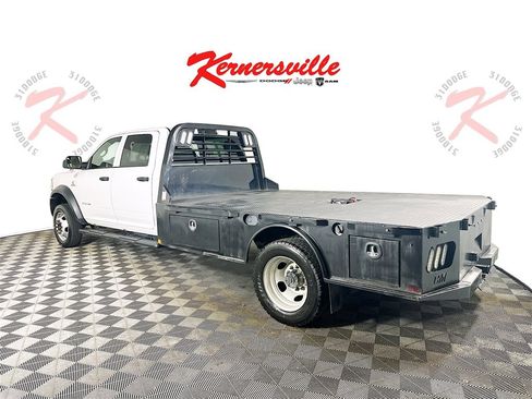 Used 2022 RAM 4500 Tradesman w/ Chrome Appearance Group image 5