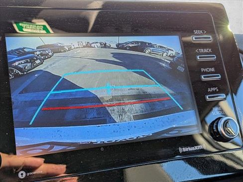 Used 2023 Toyota Camry SE image 13