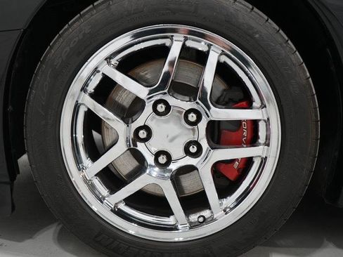 Used 2002 Chevrolet Corvette Z06 w/ Memory Pkg image 16