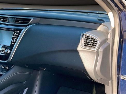 Certified 2024 Nissan Murano SV image 15